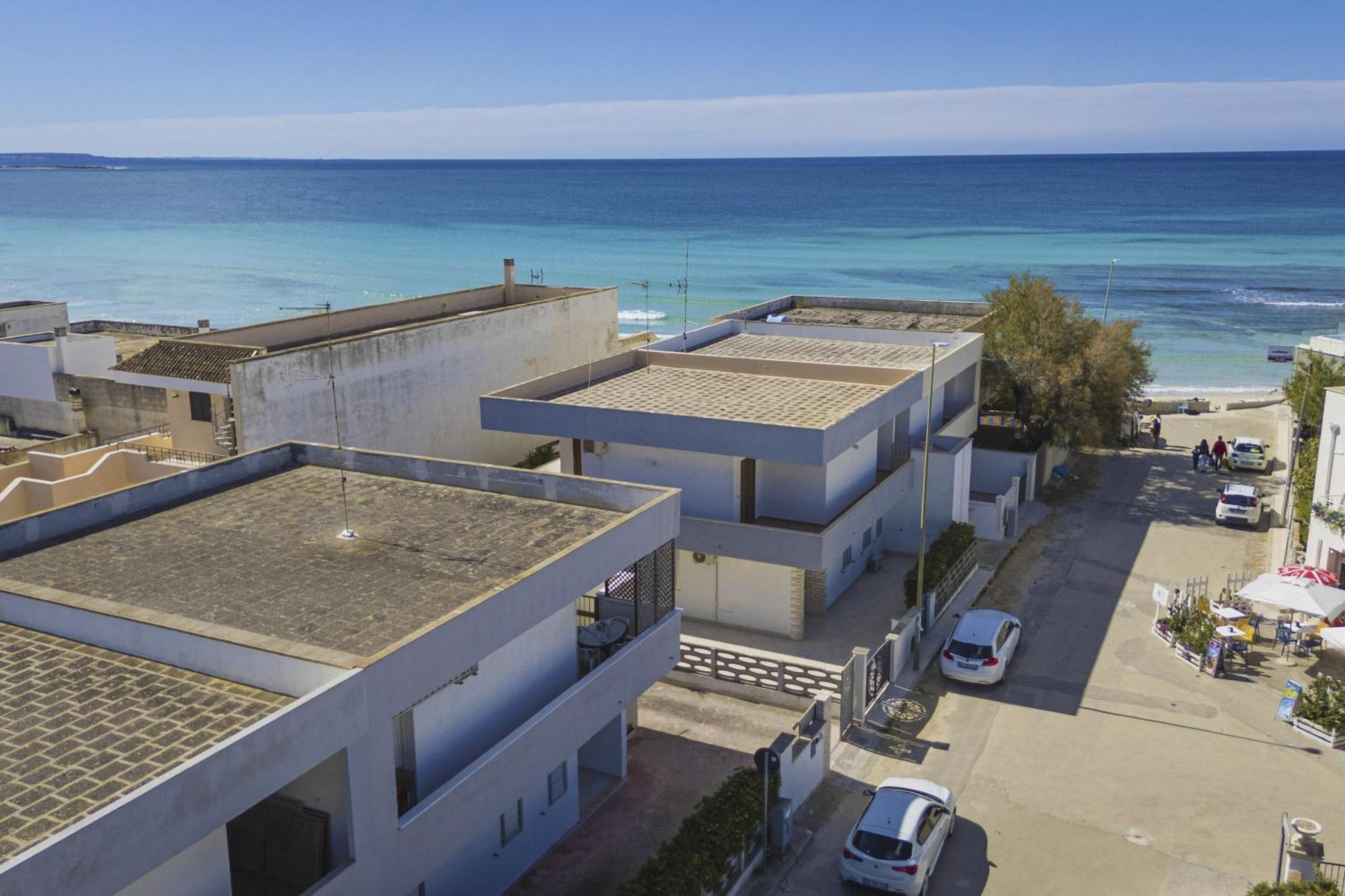 Torre Lapillo Apartment Sea View - Happy Rentals Porto Cesareo Kültér fotó