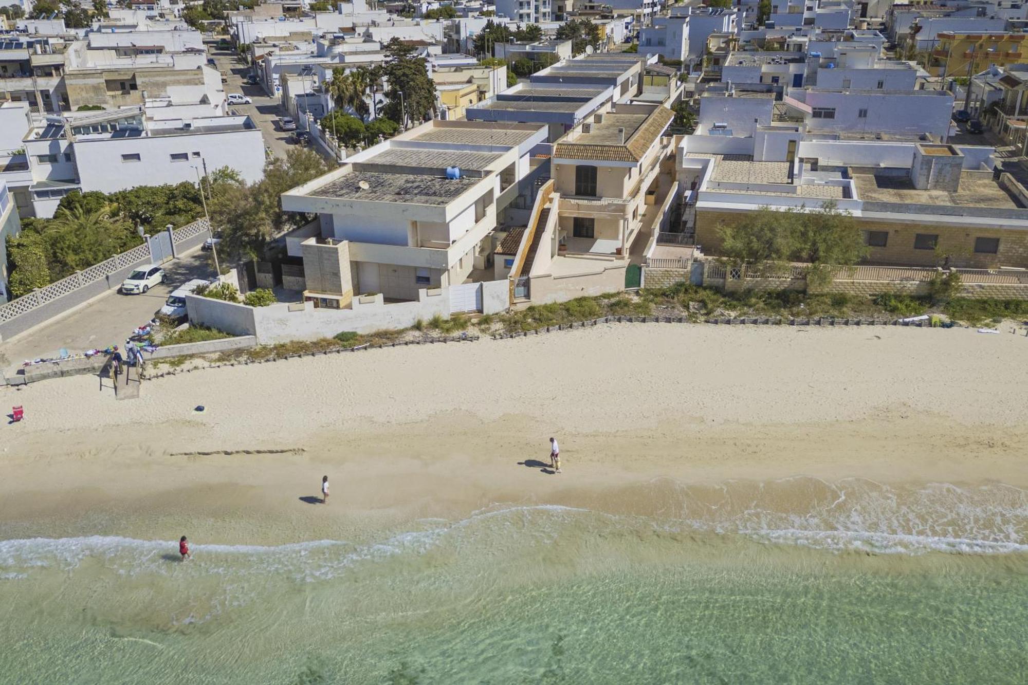 Torre Lapillo Apartment Sea View - Happy Rentals Porto Cesareo Kültér fotó